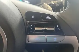Hyundai Tucson, 1.6, 111 kW, hybrid, automatic, front-wheel drive