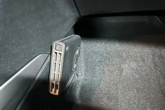 Peugeot 2008, 1.2, 81 kW, bensiin, automaat, esivedu