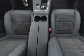 Citroën C5 Aircross, 1.6, 165 kW, подключаемый гибрид, автомат, передний привод