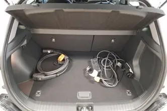 Hyundai Kona, 100 kW, electric, automatic, front-wheel drive