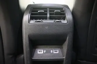 Peugeot 308, 1.6, 165 kW, подключаемый гибрид, автомат, передний привод