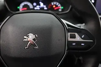 Peugeot 208, 1.2, 55 kW, petrol, manual, front-wheel drive