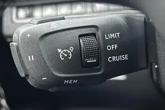 Peugeot 3008, 1.6, 220 kW, pistikhübriid, automaat, nelikvedu