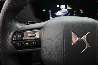 DS 4, 1.6, 165 kW, подключаемый гибрид, автомат, передний привод
