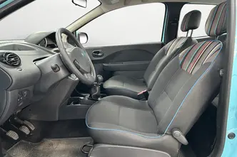 Renault Twingo, 1.1, 55 kW, petrol, manual, front-wheel drive