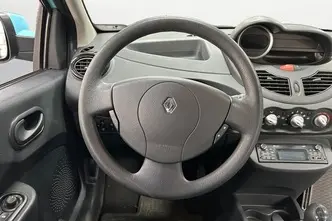 Renault Twingo, 1.1, 55 kW, petrol, manual, front-wheel drive