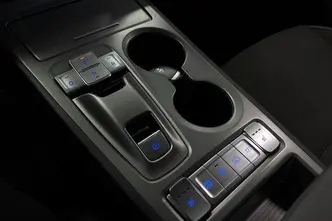 Hyundai Kona, electric, automatic, front-wheel drive