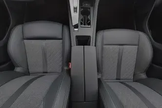 Peugeot 408, 1.6, 165 kW, plug-in hybrid, automatic, front-wheel drive