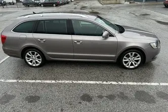 Škoda Superb, 2.0, 147 kW, bensiin, automaat, esivedu