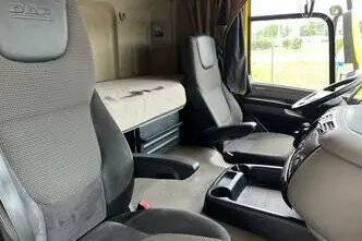 DAF CF, 9.2, 265 kW, diesel, rear-wheel drive