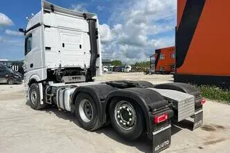 Mercedes-Benz Actros, 460 kW, дизель, автомат
