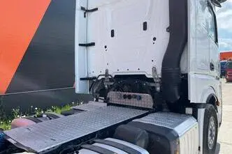 Mercedes-Benz Actros, 460 kW, дизель, автомат