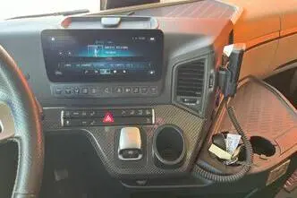 Mercedes-Benz Actros, 460 kW, дизель, автомат