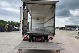 Volvo FM 330 4x2, 248 kW, дизель, автомат