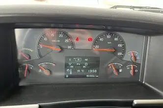Volvo FM 330 4x2, 248 kW, дизель, автомат