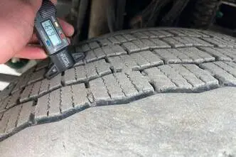 Volvo FM 330 4x2, 248 kW, дизель, автомат