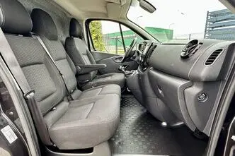 Opel Vivaro, 1.6, 107 kW, дизель, механическая, передний привод