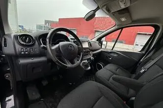 Opel Vivaro, 1.6, 107 kW, дизель, механическая, передний привод