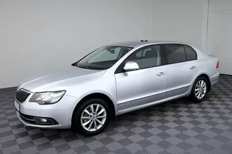 Škoda Superb, 1.6, 77 kW, diisel, automaat, esivedu
