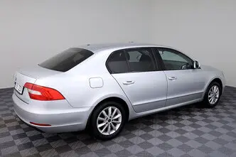 Škoda Superb, 1.6, 77 kW, diisel, automaat, esivedu