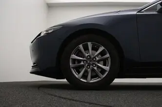 Mazda 3, 2.0, 132 kW, hübriid, manuaal, esivedu
