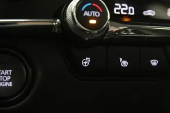 Mazda 3, 2.0, 132 kW, hübriid, manuaal, esivedu