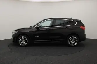 BMW X1, 2.0, 141 kW, bensiin, automaat, esivedu