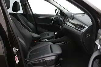 BMW X1, 2.0, 141 kW, bensiin, automaat, esivedu