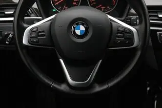 BMW X1, 2.0, 141 kW, bensiin, automaat, esivedu
