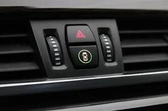BMW X1, 2.0, 141 kW, bensiin, automaat, esivedu