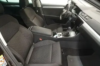 Škoda Superb, 2.0, 110 kW, дизель, автомат, передний привод