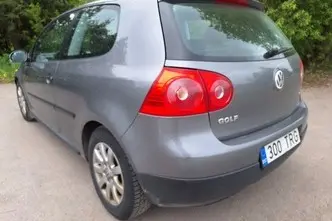Volkswagen Golf, 1.6, 75 kW, bensiin, manuaal, esivedu