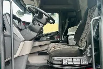 Scania R650, 478 kW, diesel, automatic