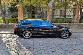 Mercedes-Benz C 200, 1.6, 118 kW, дизель, автомат, задний привод