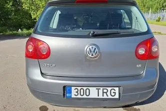 Volkswagen Golf, 1.6, 75 kW, bensiin, manuaal, esivedu