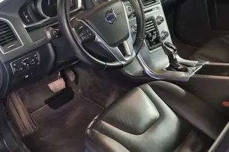 Volvo XC60, 2.4, 162 kW, diesel, automatic, four-wheel drive