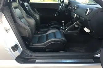 Audi TT, 1.8, 132 kW, бензин, механическая, передний привод