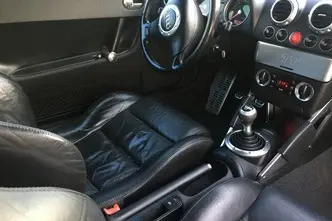 Audi TT, 1.8, 132 kW, бензин, механическая, передний привод