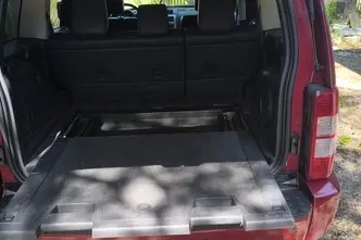 Dodge Nitro, 2.8, 130 kW, diesel, automatic, four-wheel drive