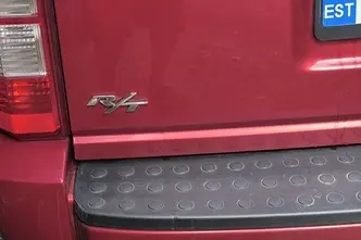 Dodge Nitro, 2.8, 130 kW, diesel, automatic, four-wheel drive
