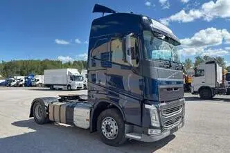 Volvo FH460, 345 kW, дизель, автомат