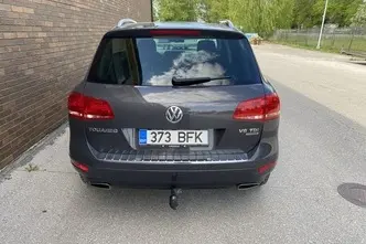Volkswagen Touareg, 3.0, 180 kW, diesel, automatic, four-wheel drive