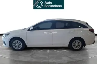 Hyundai i30, 1.0, 88 kW, бензин, автомат, передний привод