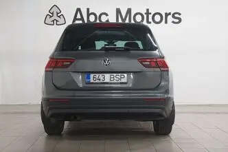 Volkswagen Tiguan, 2.0, 132 kW, petrol, automatic, four-wheel drive