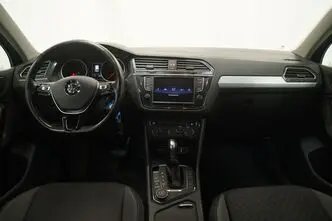 Volkswagen Tiguan, 2.0, 132 kW, petrol, automatic, four-wheel drive