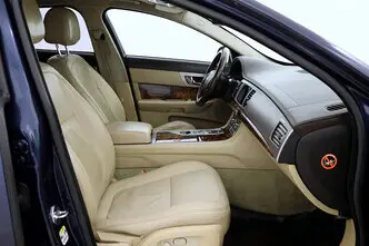 Jaguar XF, 2.7, 152 kW, diisel, automaat, tagavedu