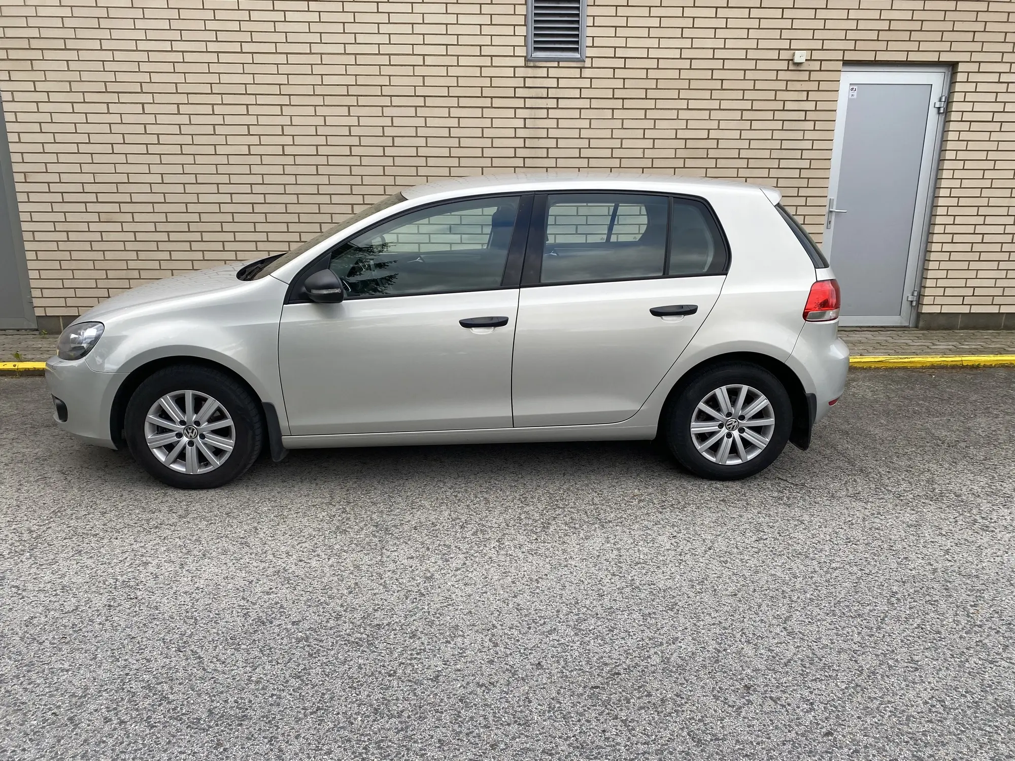 Volkswagen Golf, 1.2, 77 kW, petrol, manual, front-wheel drive