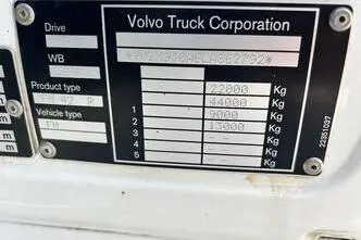 Volvo FM330, 251 kW, дизель, автомат