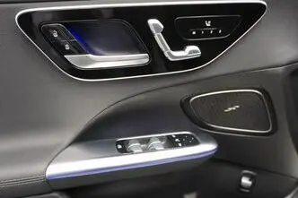 Mercedes-Benz C 220, 2.0, 147 kW, гибрид, автомат, задний привод