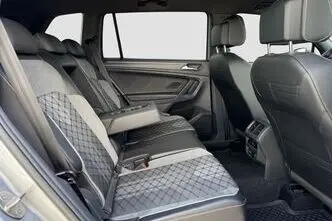Volkswagen Tiguan, 2.0, 140 kW, petrol, automatic, four-wheel drive